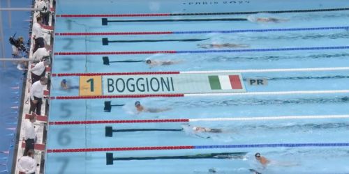 Monica Boggioni in corsia all'arrivo dei 50 m rana SB3