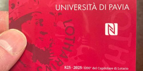 Badge raffigurante l'effige di Lotario