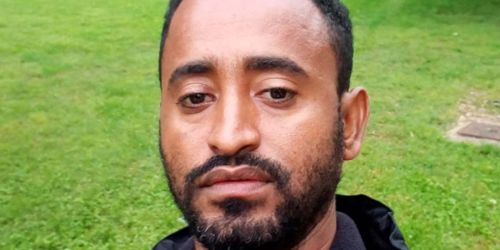 Primissimo piano di Mulubirhan Assefa Alemayohu 