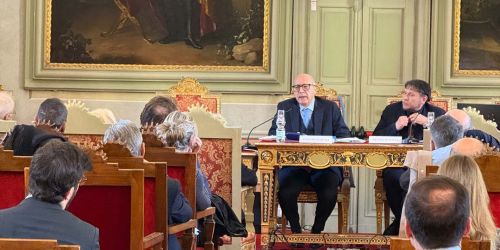 Primo Presidente della Corte di cassazione Pasquale D’Ascola e il Direttore del Dipartimento di Giurisprudenza Michele Madonna durante l'incontro "Il diritto vivente"