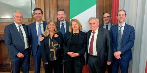 L'Ambasciatrice d'Italia in Cile, Valeria Biagiotti, ha ricevuto la delegazione per rafforzare i legami e creare nuove opportunità tra i due Paesi