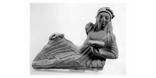 Recumbente su kline (Statuetta) 