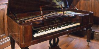 Un pianoforte della collezione di strumenti musicali del Dipartimento di Musicologia e Beni Culturali