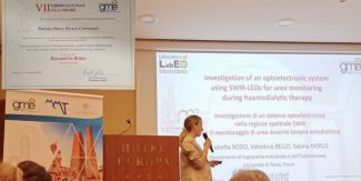 Elisabetta Bodo mentre effettua una presentazione all'evento