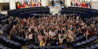 Foto di gruppo di una delle passate edizioni della European Student Assembly