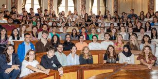 Gli studenti del Foundation Year 2023/2024 in Aula Volta