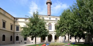 Museo Kosmos a Palazzo Botta, giardino esterno