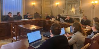 Delegazione di Linz con i colleghi UniPv al lavoro nella Sala Lauree