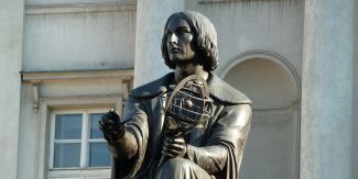 Statua di Niccolò Copernico a Varsavia
