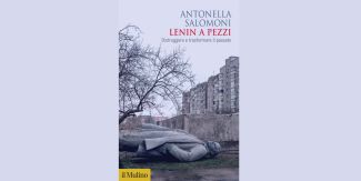 Copertina del volume "Lenin a pezzi"