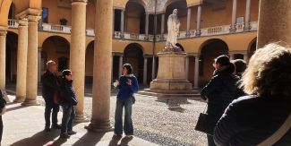 Visita guidata nei cortili dell'Università di Pavia