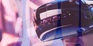 Dettaglio su persona che indossa un visore 3D