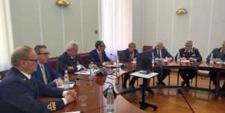 Un momento dell'incontro tra rappresentanti ITIR, Marina Militare, Corecom e Prefettura di Pavia nella sala CdA dell'Università di Pavia