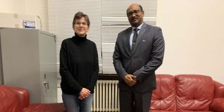 La prof.ssa Maria Sassi e il Dott. Mohamed Elmouataz Jafar Eltayeb Osman, Incaricato d’Affari a.i. presso l’Ambasciata del Sudan a Roma