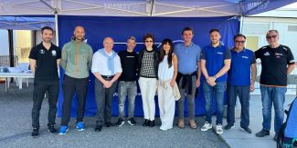 Da sinistra: Luca Correale, Simone Melani, Flavio Ferlini, Marco Melandri, Elena Caldirola, Lorena Maria Bovina, Angelino Piccinini, Niccolò Canepa, Gianluca Montiron e Adriano Monti.