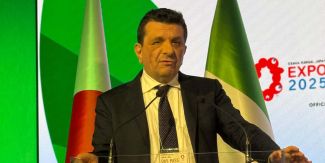 Il Rettore Svelto interviene durante l'EXPO 2025