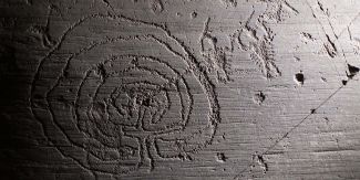 Naquane: Roccia 1, dettaglio delle incisioni.