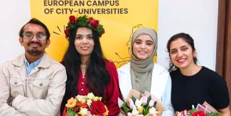 I quattro laureati del joint master "Lifeline": Rashedul, Hamna, Adina, Bita