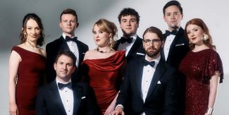 Foto di gruppo dell'ensemble VOCES8