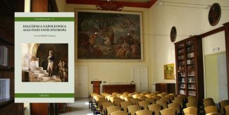 Copertina libro "Dall'epoca napoleonica agli Stati Uniti d’Europa", sullo sfondo Aula Magna del Collegio F.lli Cairoli