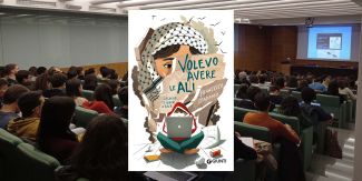 Copertina del libro "Volevo avere le ali. Jasmine, 12 giorni a Gaza", sullo sfondo l'aula conferenza del Collegio Nuovo