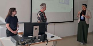 Chantal Riccardi durante il panel su «Valorizzazione delle attività e supporto alle sezioni locali ESN attraverso la collaborazione con gli IRO.