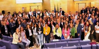 Foto di gruppo di tutti i partecipanti all'ESCI