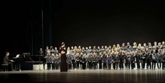 Uno dei cori delle scuole greche che prenderanno parte all'evento.