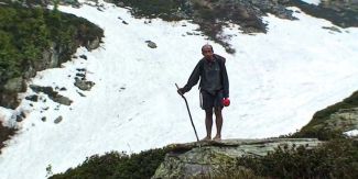 Il protagonista de "La valle scalza" Gianfranco Bonaldo, conosciuto come "Gianfry", un eremita che ha vissuto per oltre 15 anni nella Val Grande