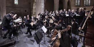 Coro e Orchestra del Collegio Ghislieri durante un'esibizione