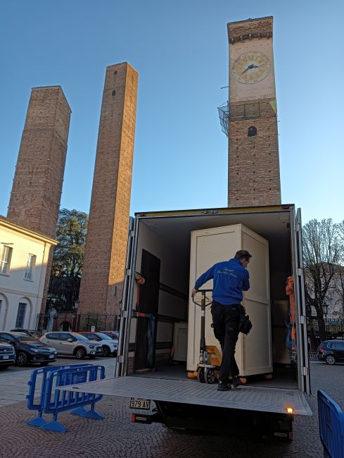 Trasloco Museo di Archeologia UniPv, Cortile Teresiano