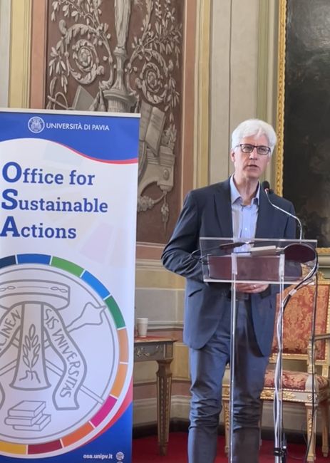 L'intervento di Davide Barbieri durante la presentazione del Report di Sostenibilità UniPv 2023.