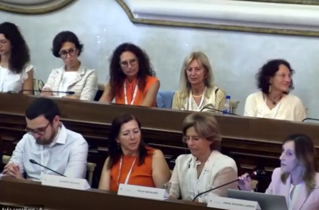 Alcuni dei partecipanti al primo incontro del progetto CHARME nella Sala Consiliare del Comune di Pavia