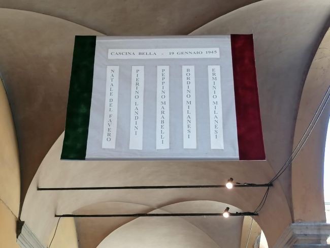 Esposizione "Rea (anti)monumentale: Azioni tra città e Oltrepò rurale" presso i cortili UniPv