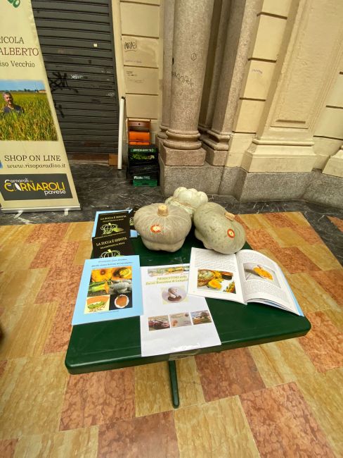 Stand alla mostra mercato "Se mi mangi mi conservi"