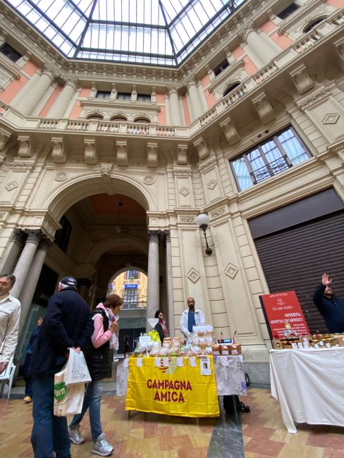 Stand alla mostra mercato "Se mi mangi mi conservi"