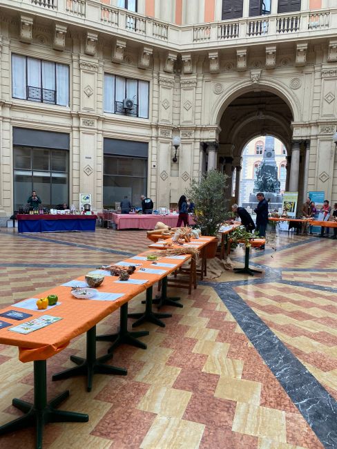 Stand alla mostra mercato "Se mi mangi mi conservi"