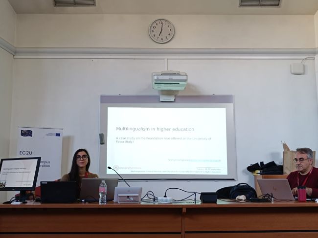 Serena Coschignano durante la "Multilingualism conferene" a Poitiers 