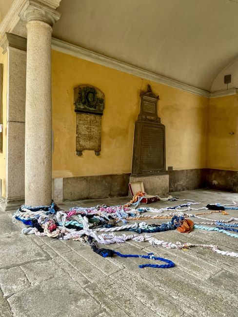 Esposizione "Rea (anti)monumentale: Azioni tra città e Oltrepò rurale" presso i cortili UniPv