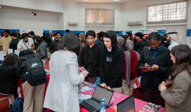 Un momento della Fiera dello studio a Doha (Qatar)