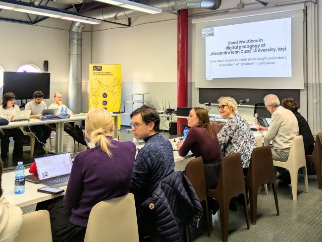 Una delle presentazioni tenutesi durante la EC2U Staff Week