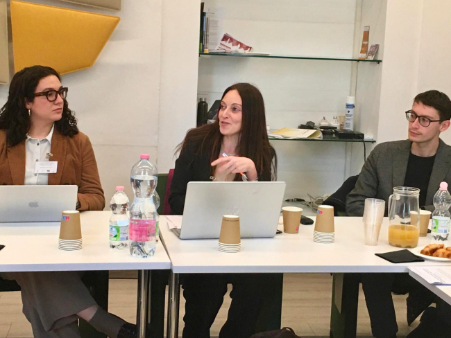 Il contributo di Elena Irrera durante la conferenza "Debating International Solidarity" - Elena Irrera's contribution during the conference "Debating International Solidarity"