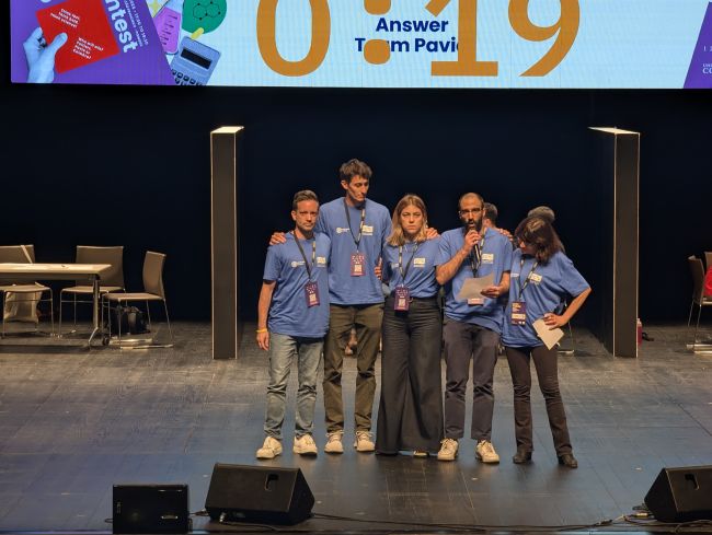 Il team UniPv partecipante al Science Contest