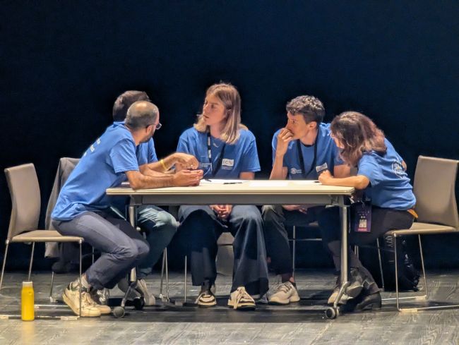 Il team UniPv partecipante al Science Contest