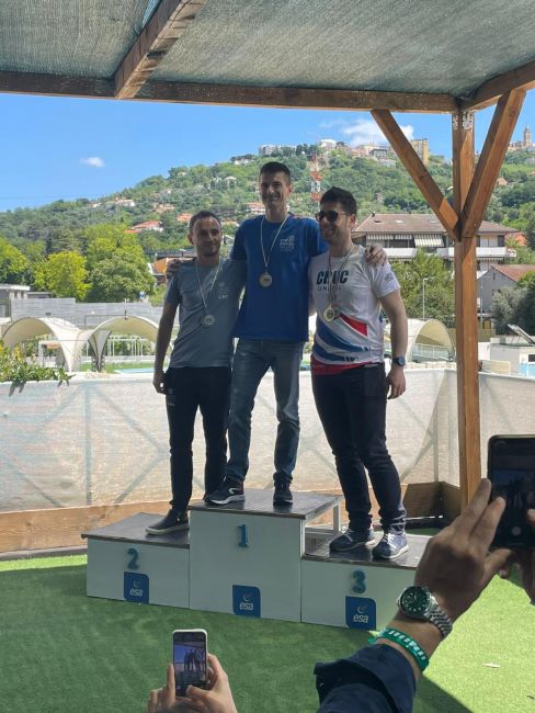 Marco Marabelli oro nei 50m rana M40