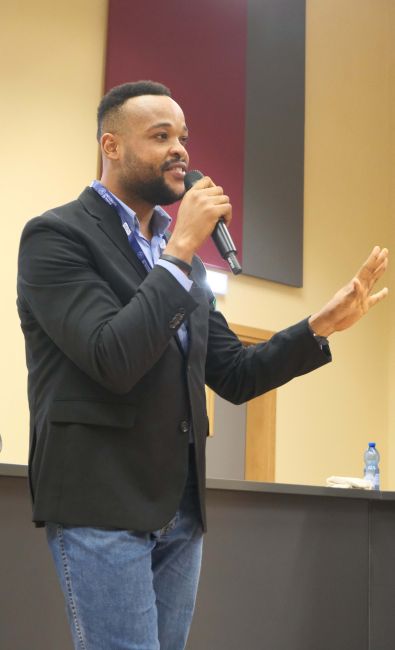 Poster session: i gruppi presentano le learning opportunities costruite insieme