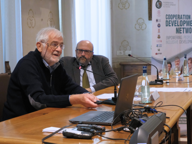 Gianni Vaggi, founder of the Master, during lectio magistralis