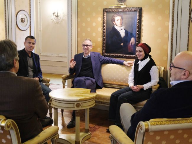 Unipv Rector Alessandro Reali and International Affairs delegates meet the first professor and students from Palestine