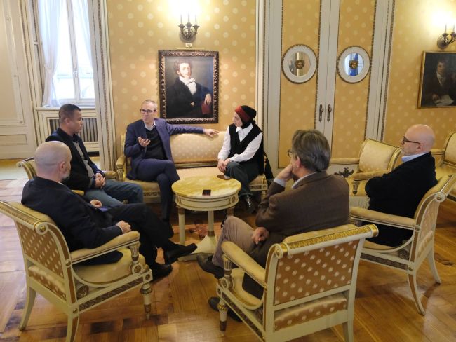 UniPv Rector Alessandro Reali and International Affairs delegates meet the first professor and students from Palestine