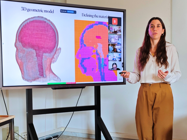 Barbara Marcaccio, prima dottoranda in cotutela UniPv-UNISAM durante la discussione della tesi